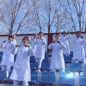 点燃冰雪激情，绽放运动风采！皇冠体育现金网院护理学院为北京冬奥加油！#白衣天使